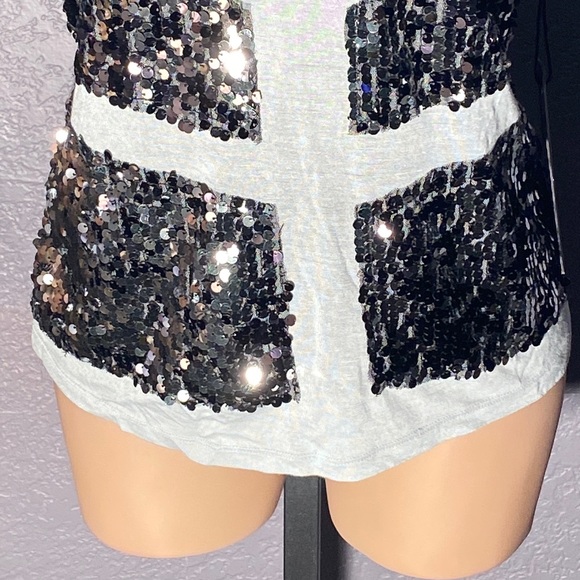 ROCK & REPUBLIC - tank: reversible sequins from black to silver on mesh - L - Picture 4 of 16